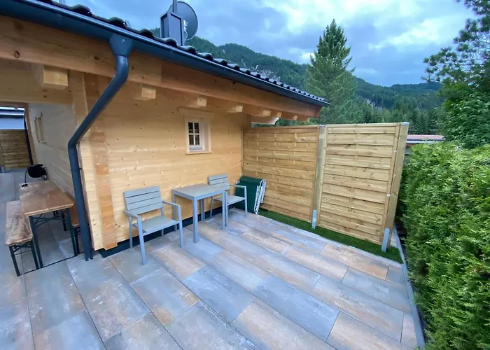 Apartamento Simple & Functional Basement Stay With Private Bath Scharnitz